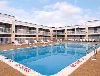 Garden Inn Fredricksburg South Fredericksburg Exterior foto